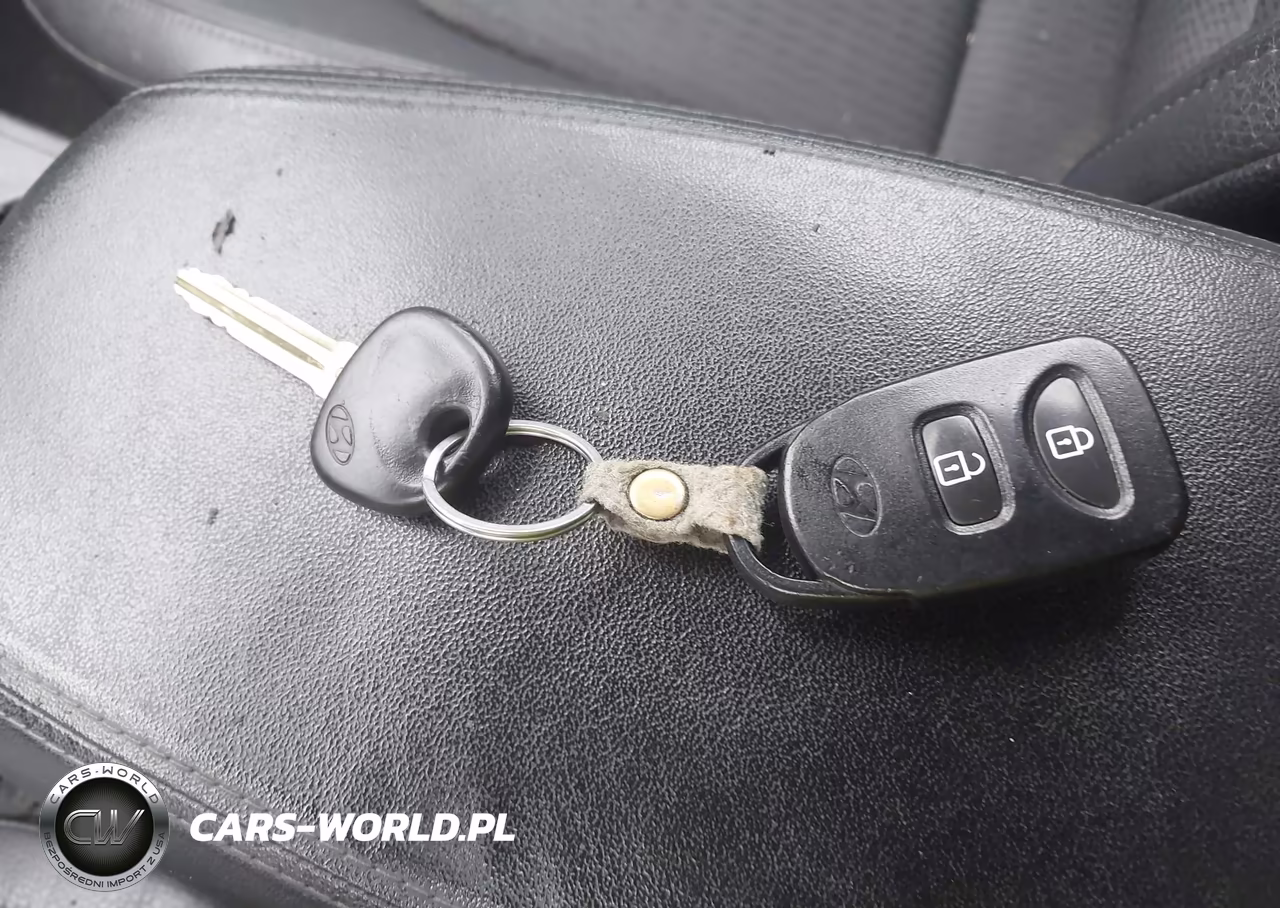 2011 Hyundai Tucson Gls VIN:KM8JU3AC8BU258129 - 11