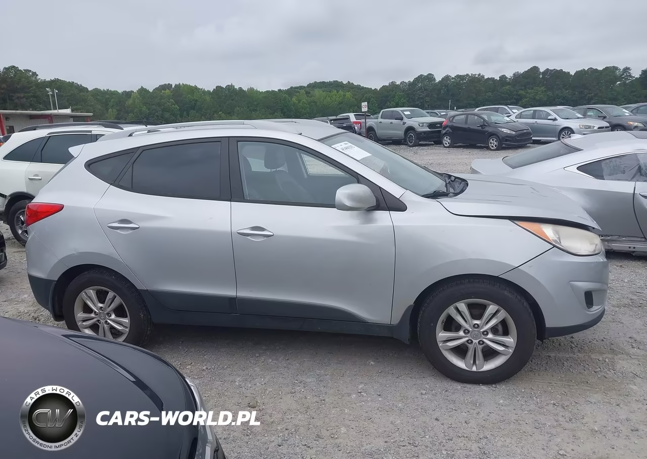 2011 Hyundai Tucson Gls VIN:KM8JU3AC8BU258129 - 13