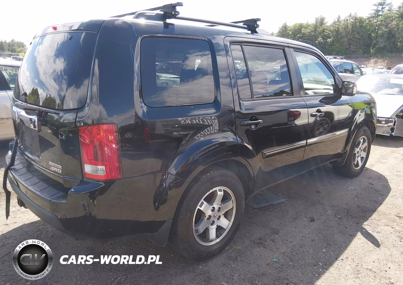 2010 Honda Pilot Touring VIN:5FNYF4H94AB011193 - 4