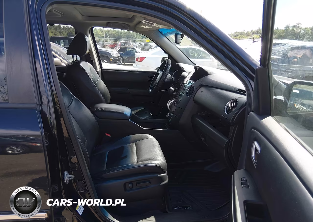 2010 Honda Pilot Touring VIN:5FNYF4H94AB011193 - 5