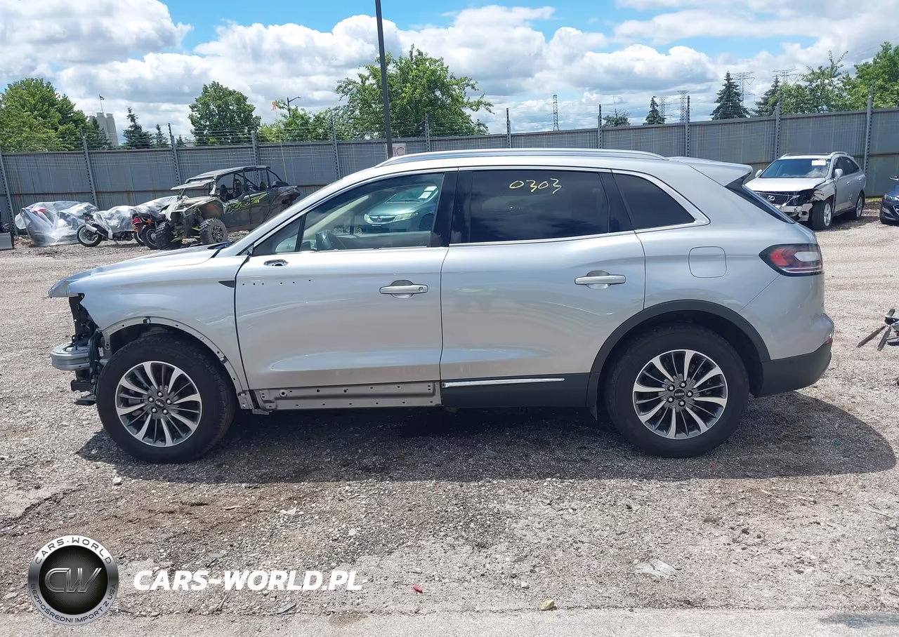 2023 Lincoln Nautilus Reserve VIN:2LMPJ8K95PBL05945 - 15