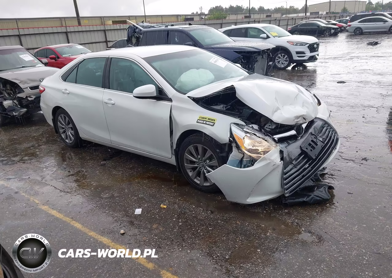 2017 Toyota Camry Xle – zdjęcie 1 z 16