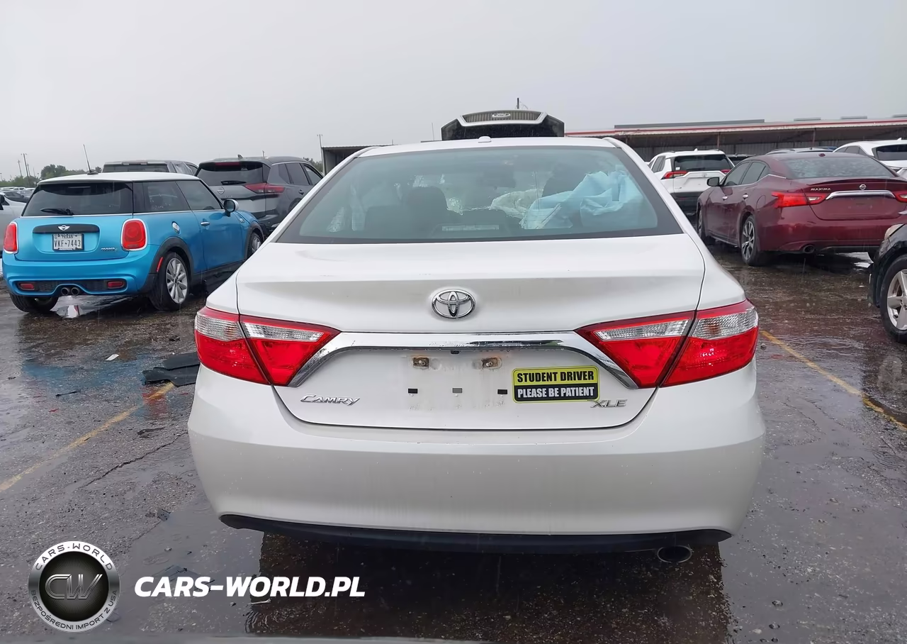2017 Toyota Camry Xle VIN:4T1BF1FK5HU407995 - 16
