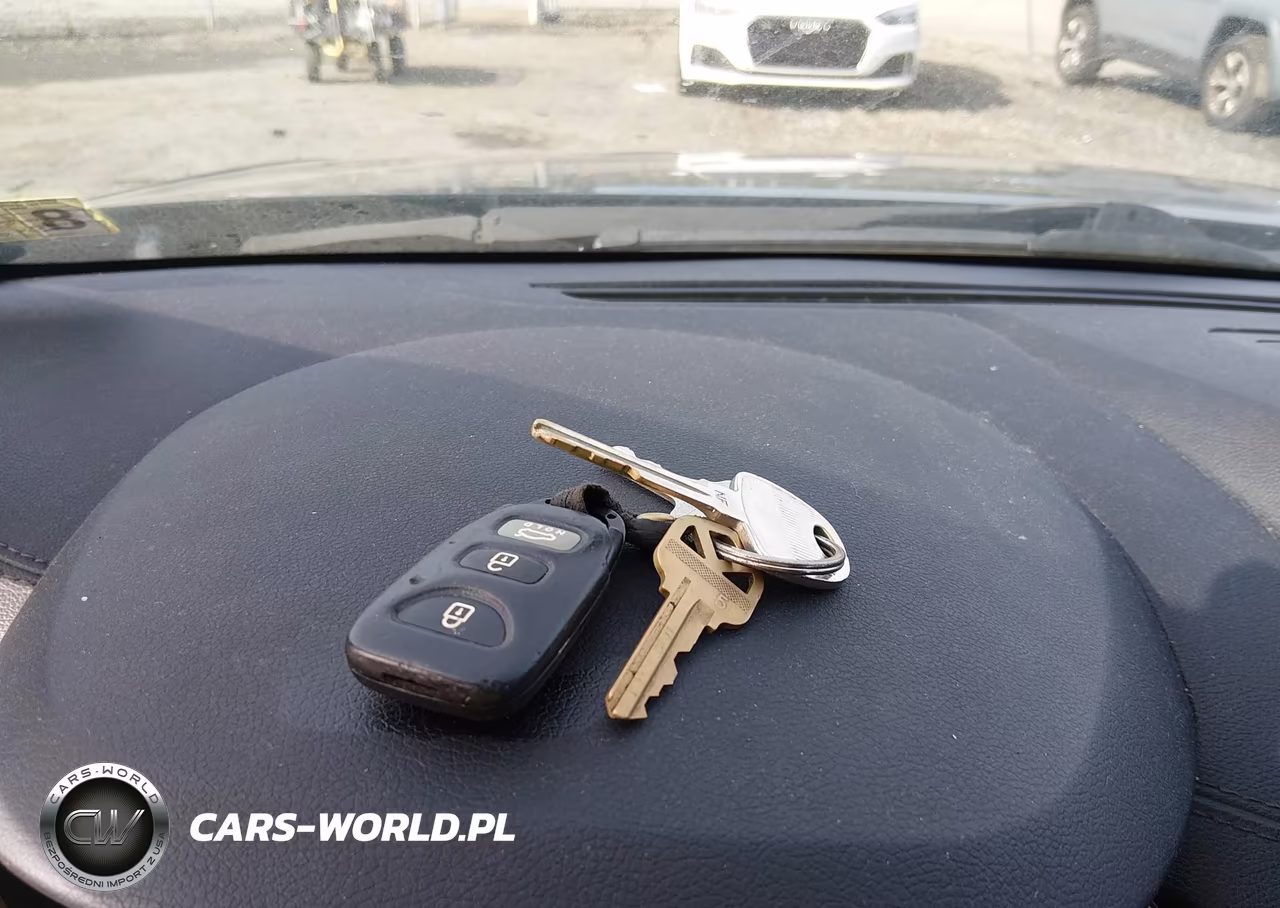 2013 Hyundai Genesis 2.0T VIN:KMHHT6KD0DU082562 - 11