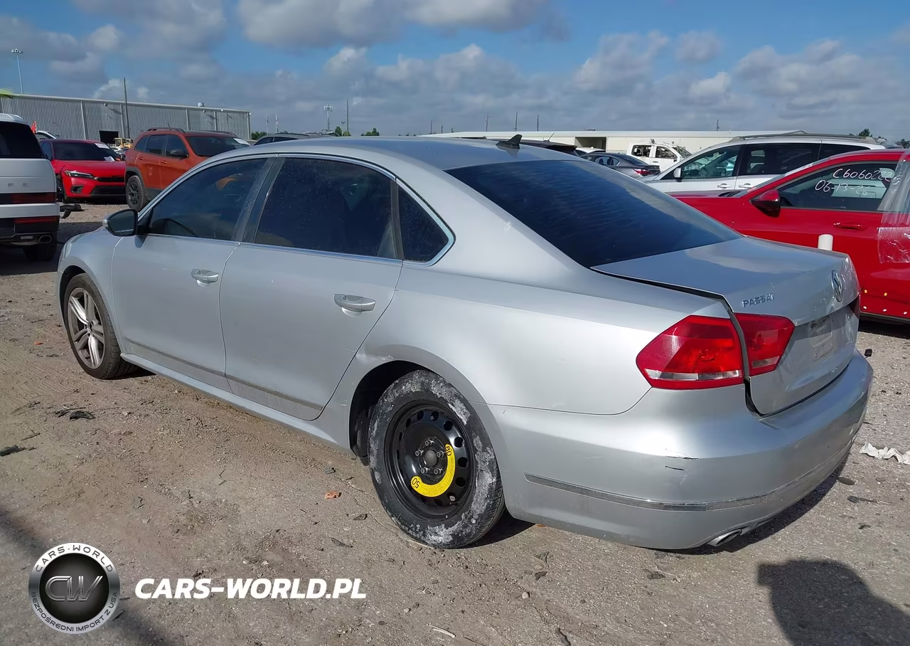 2012 Volkswagen Passat 2.0L Tdi Sel Premium VIN:1VWCN7A37CC082955 - 3