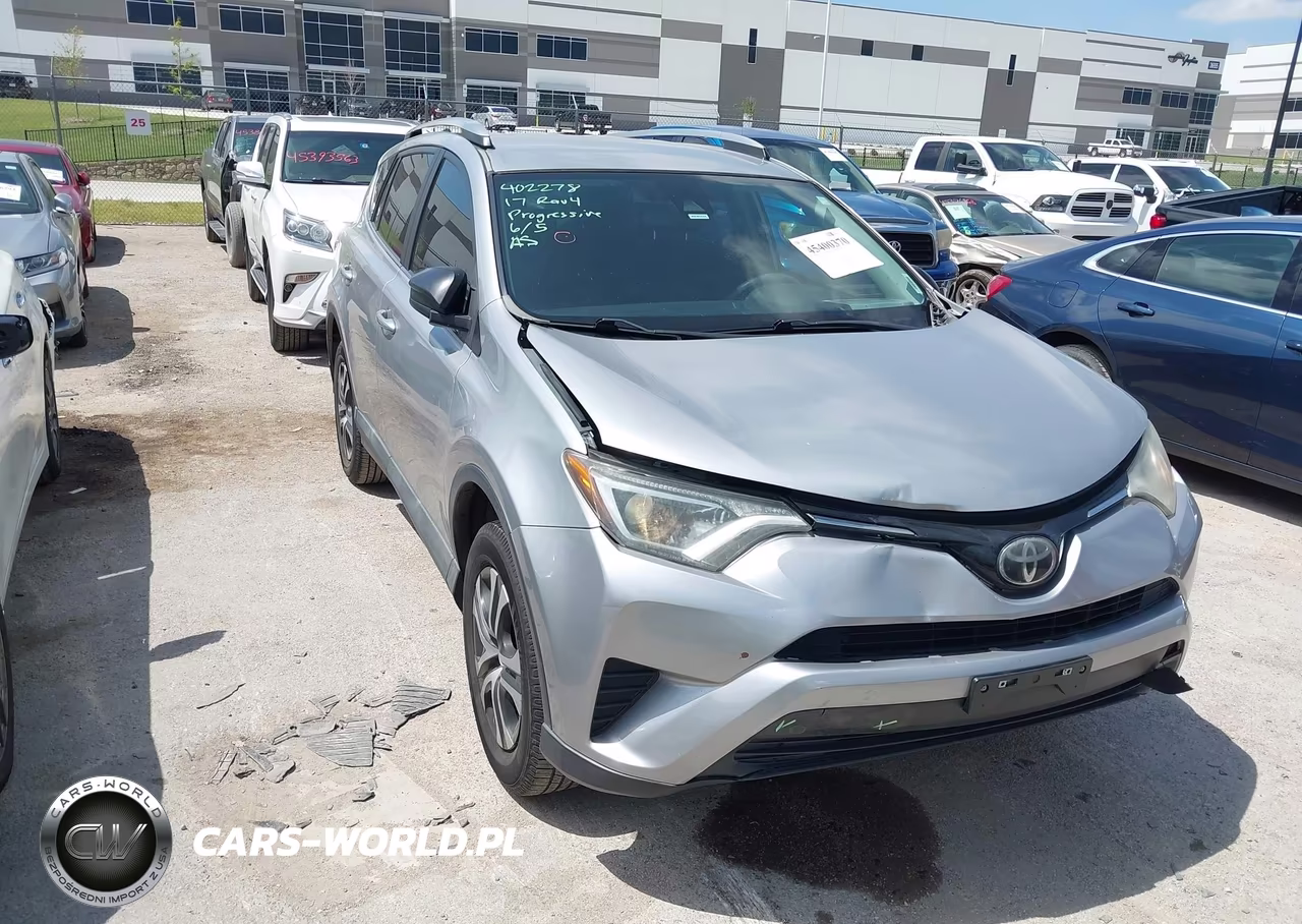 2017 Toyota Rav4 Le – zdjęcie 1 z 16