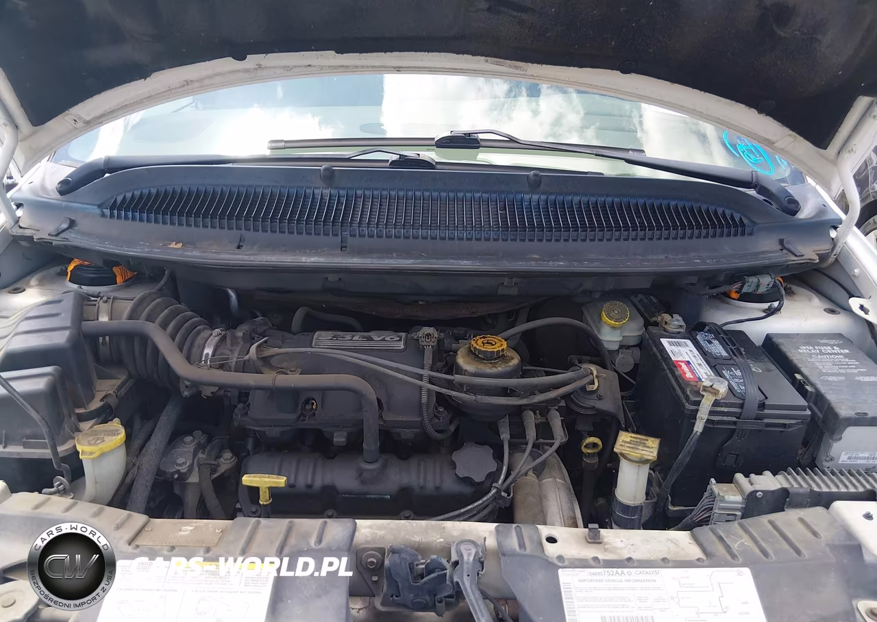 2003 Chrysler Town & Country Lx VIN:2C4GP44323R171235 - 10