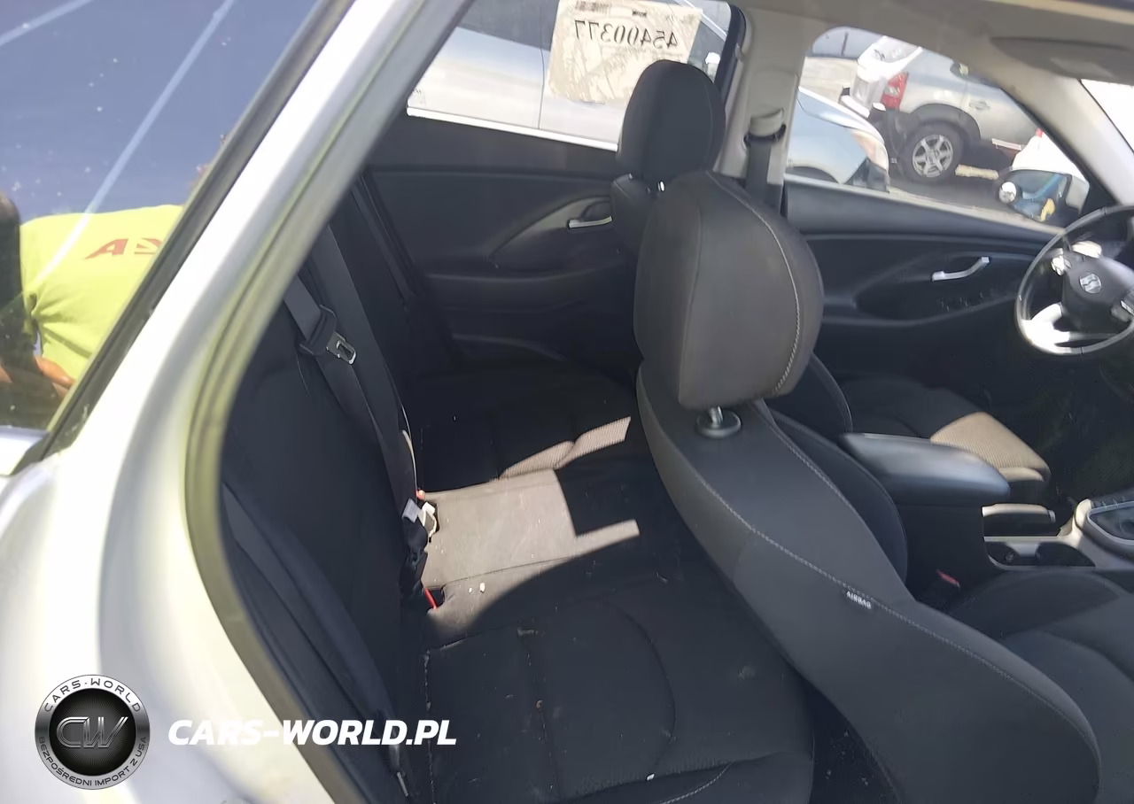 2018 Hyundai Elantra Gt VIN:KMHH35LE3JU033403 - 8