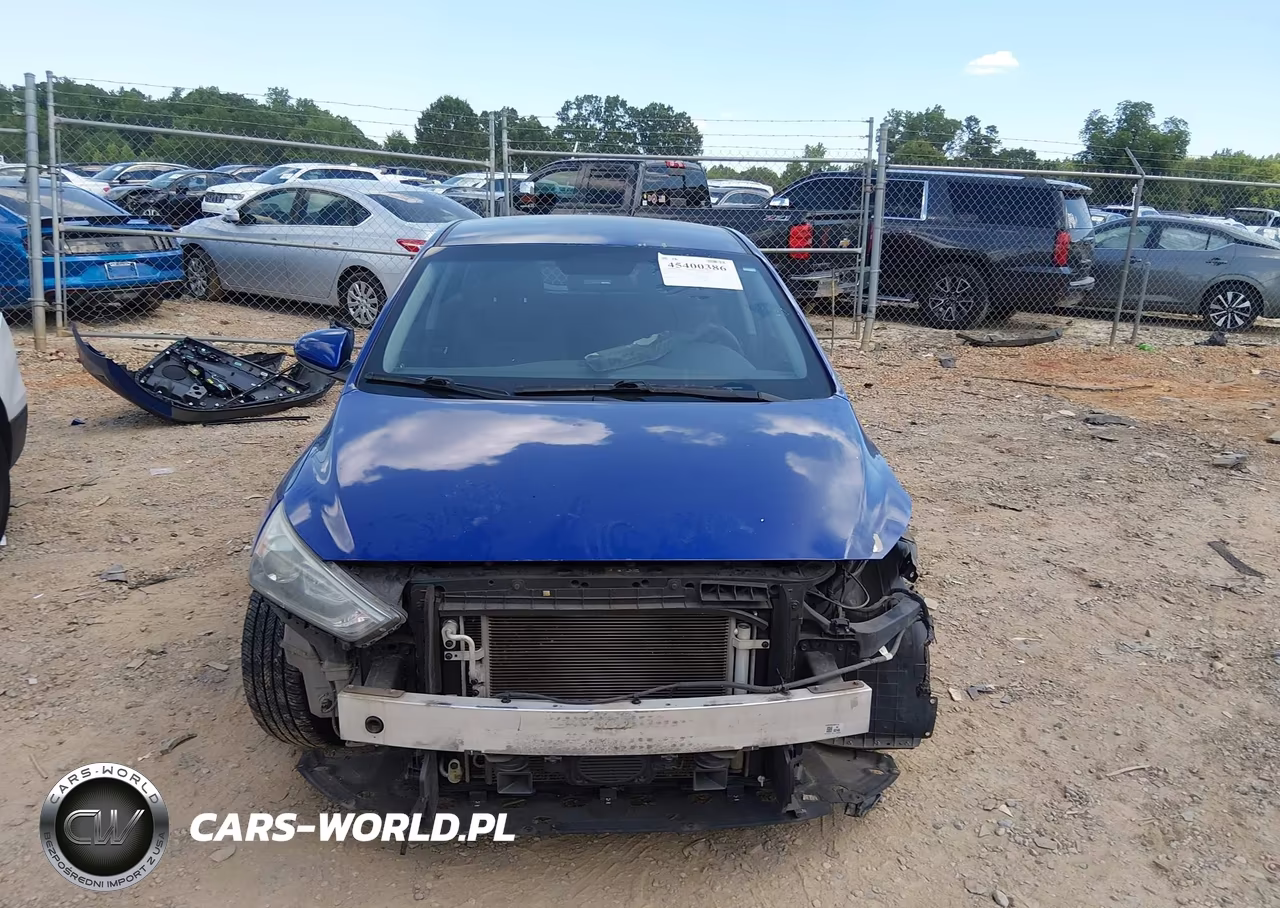 2019 Hyundai Ioniq Hybrid Blue VIN:KMHC65LC7KU179742 - 13