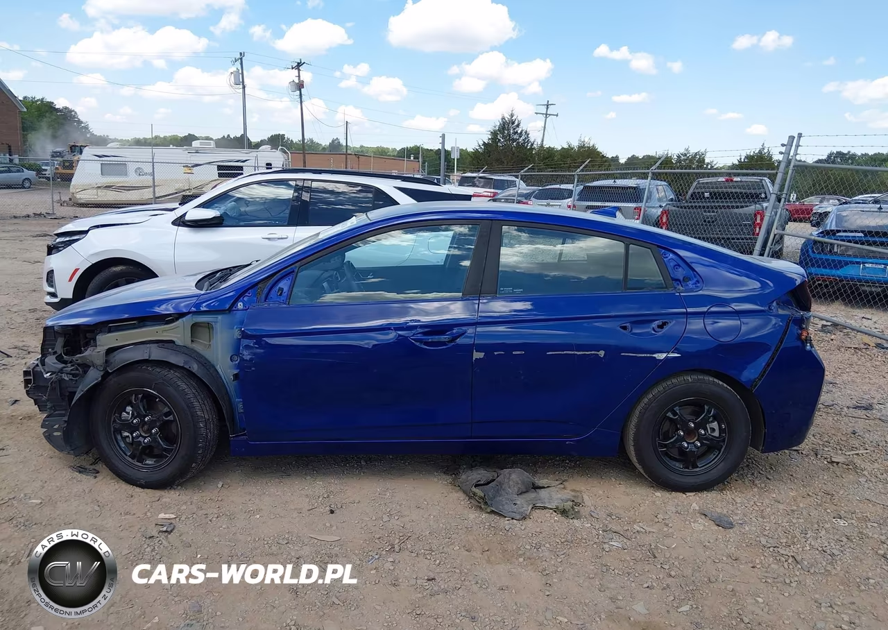 2019 Hyundai Ioniq Hybrid Blue VIN:KMHC65LC7KU179742 - 15