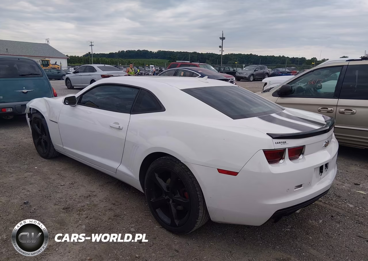 2013 Chevrolet Camaro 2Lt VIN:2G1FC1E37D9243318 - 3