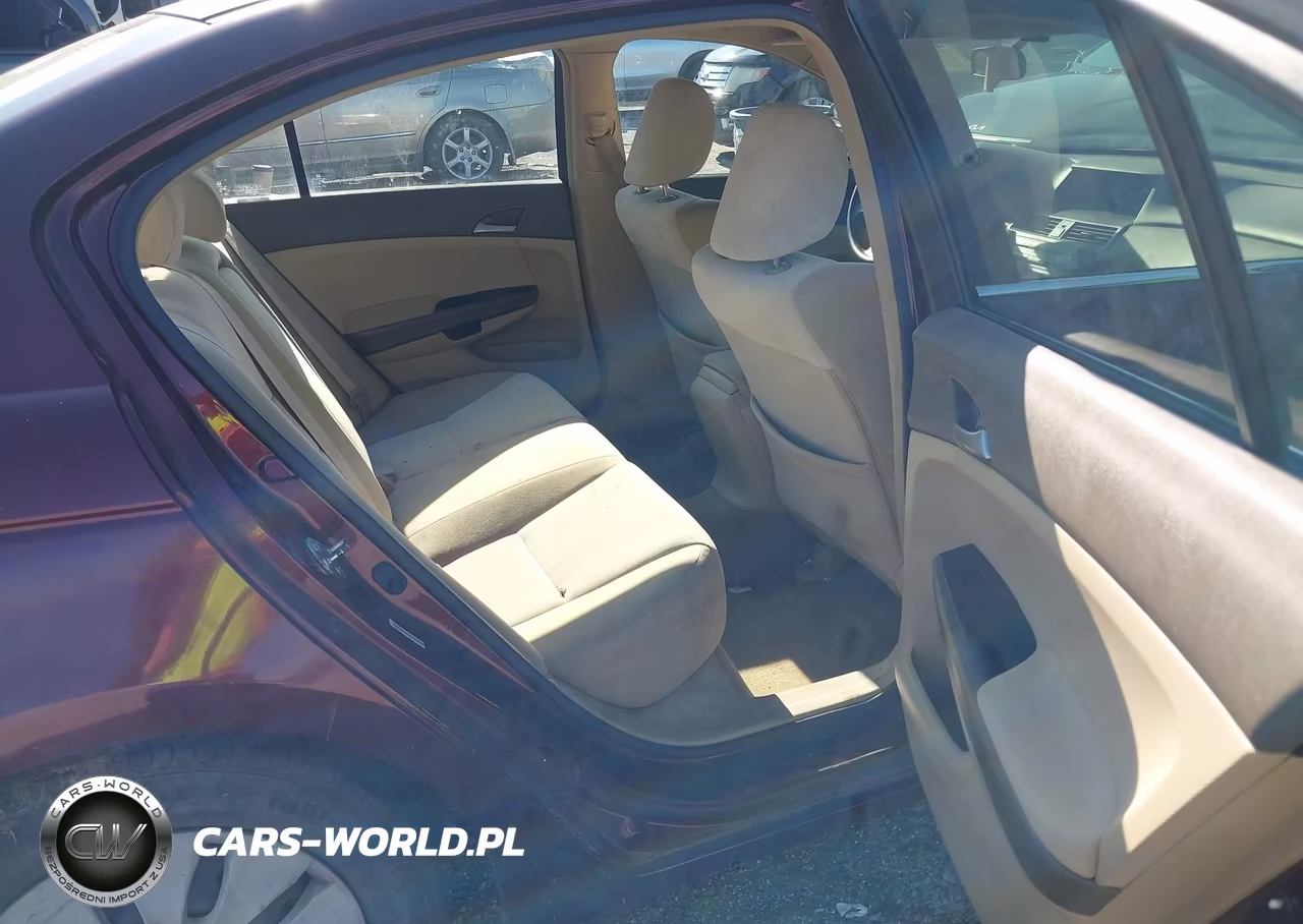 2008 Honda Accord 2.4 Lx VIN:JHMCP26398C036073 - 8