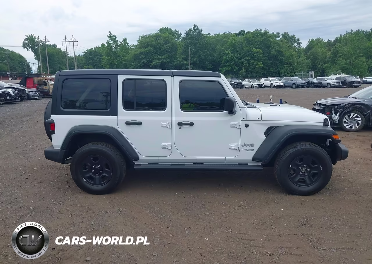 2021 Jeep Wrangler Unlimited Sport 4X4 VIN:1C4HJXDN8MW526393 - 13