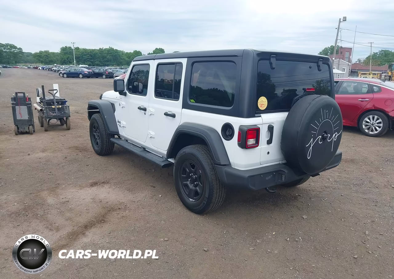 2021 Jeep Wrangler Unlimited Sport 4X4 VIN:1C4HJXDN8MW526393 - 3