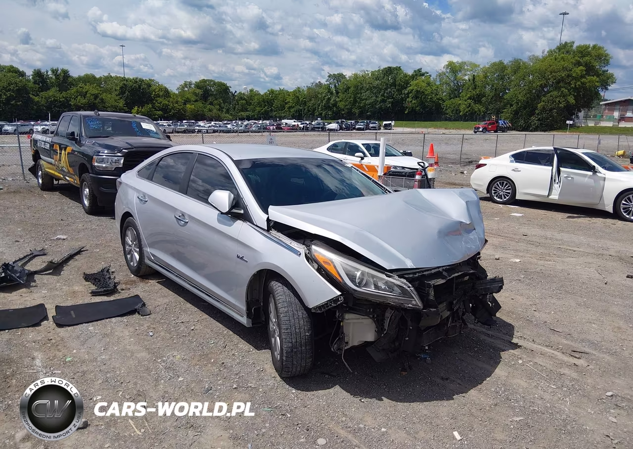 2016 Hyundai Sonata Hybrid Se