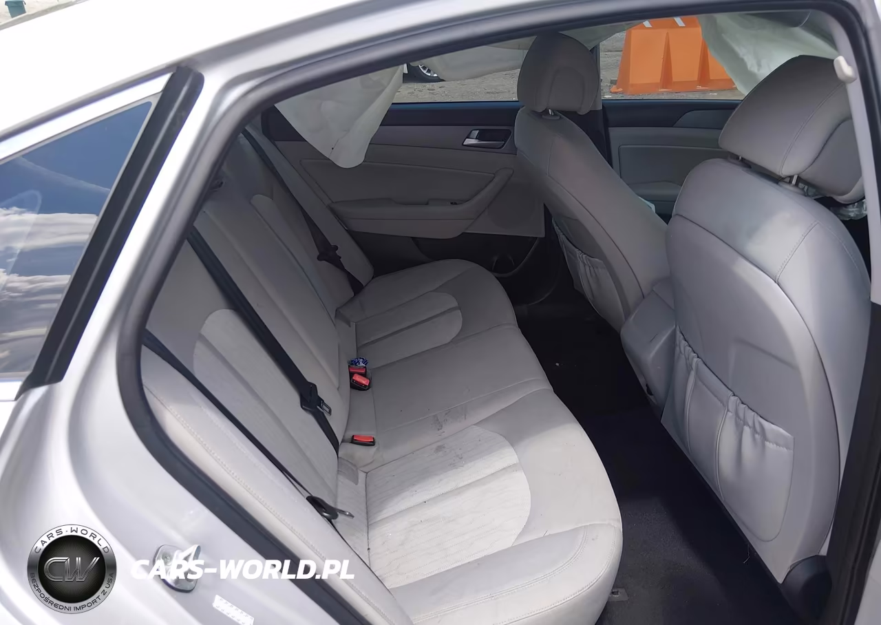 2016 Hyundai Sonata Hybrid Se VIN:KMHE24L15GA039159 - 8