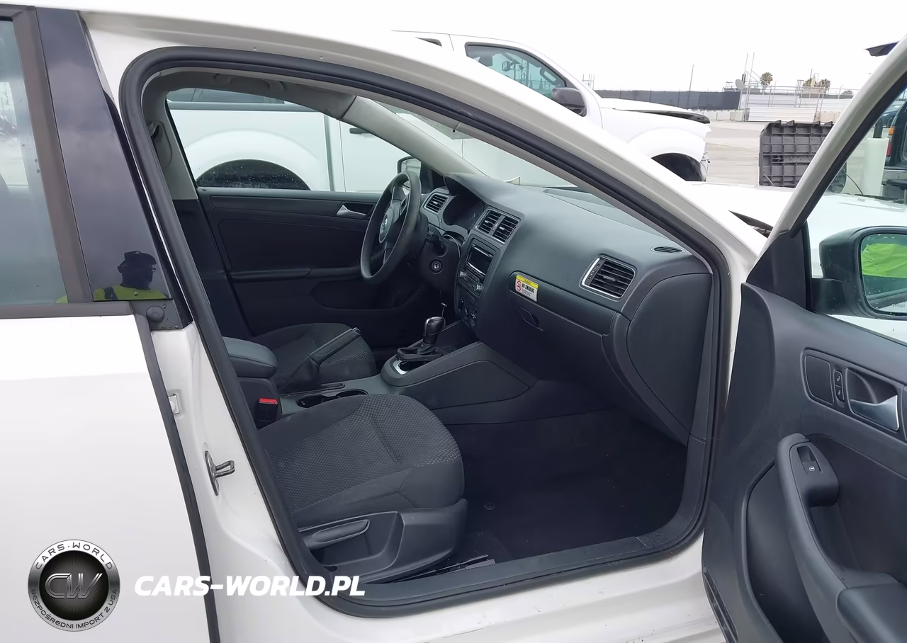 2014 Volkswagen Jetta 2.0L S VIN:3VW2K7AJXEM241746 - 5