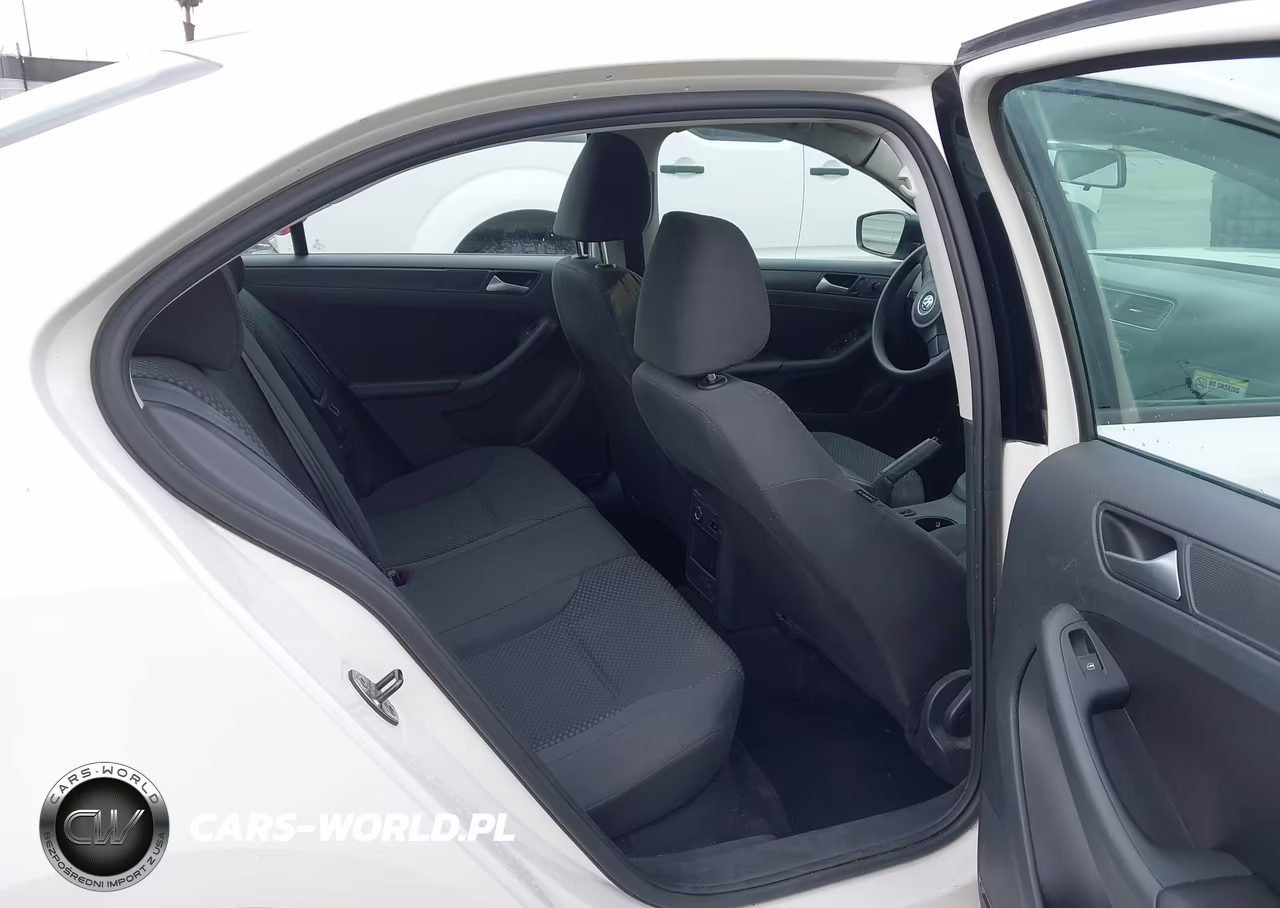 2014 Volkswagen Jetta 2.0L S VIN:3VW2K7AJXEM241746 - 8