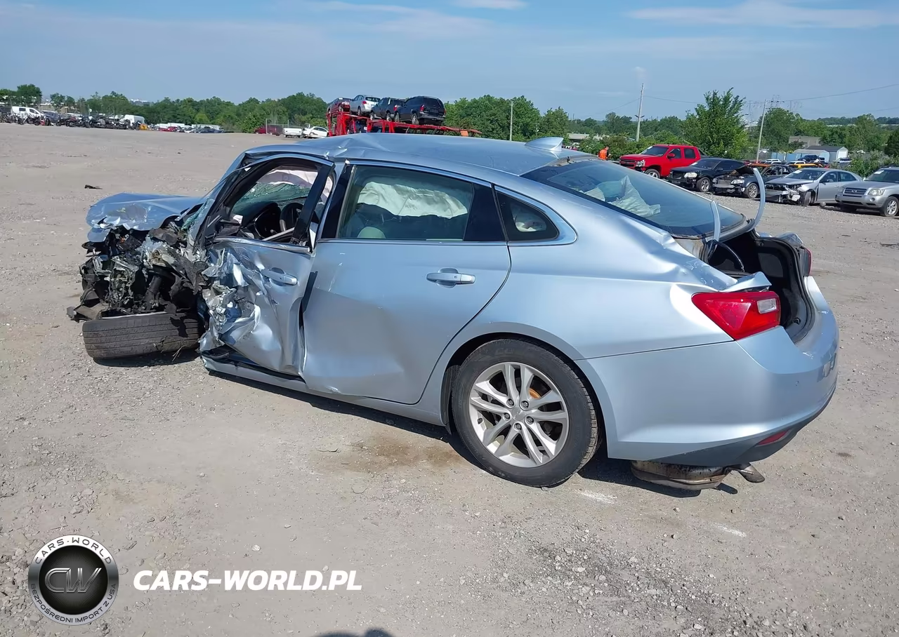2018 Chevrolet Malibu Hybrid VIN:1G1ZF5SU3JF153482 - 3