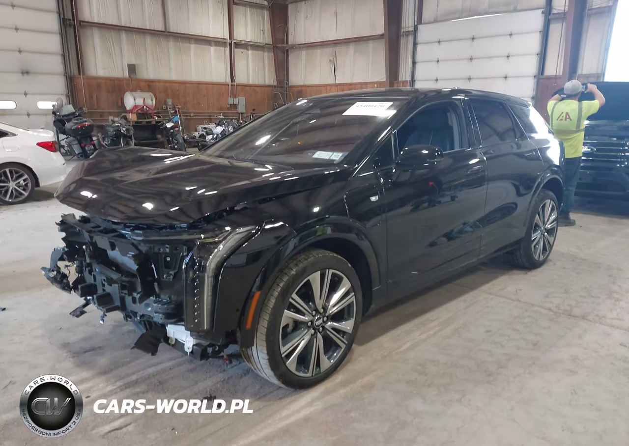 2025 Cadillac Optiq Luxury 2 Awd VIN:3GYK3DMR2SS255125 - 2