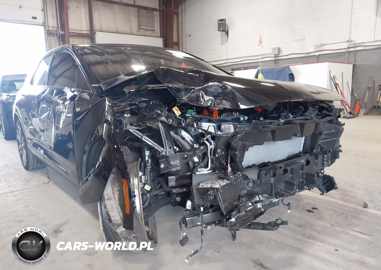 2025 Cadillac Optiq Luxury 2 Awd VIN:3GYK3DMR2SS255125 - 6