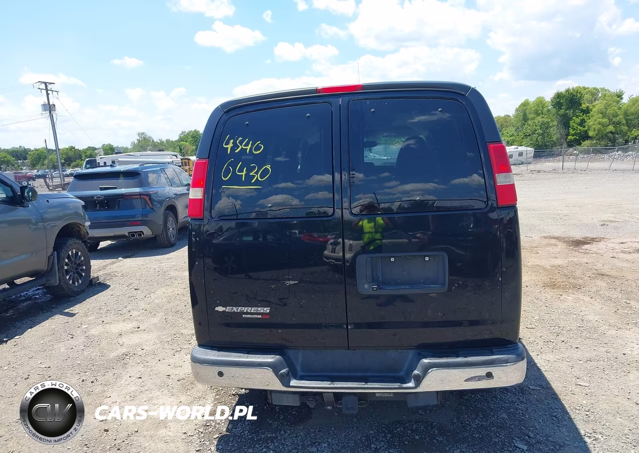 2014 Chevrolet Express 1500 Lt VIN:1GNSHCF47E1194418 - 16