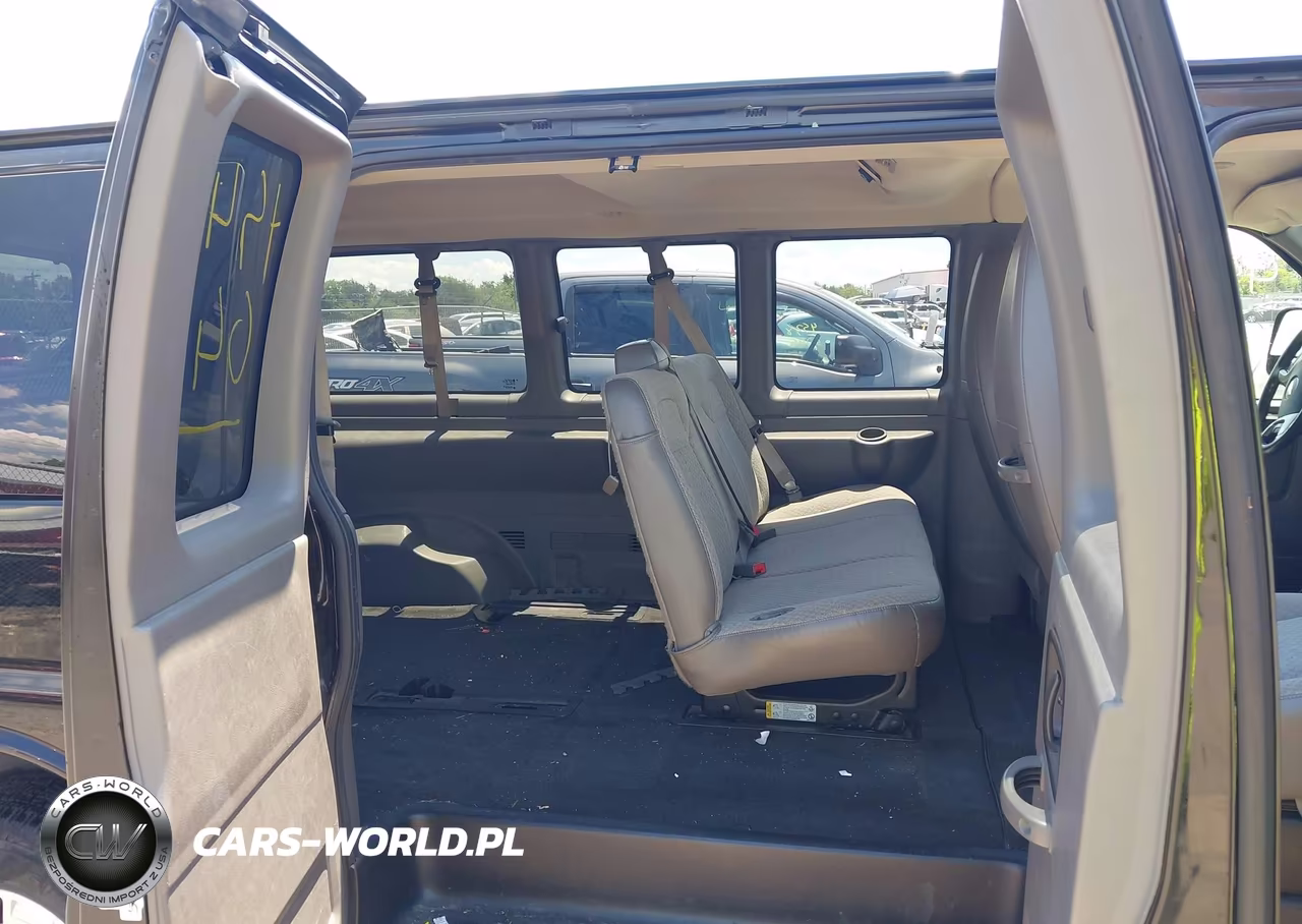2014 Chevrolet Express 1500 Lt VIN:1GNSHCF47E1194418 - 8