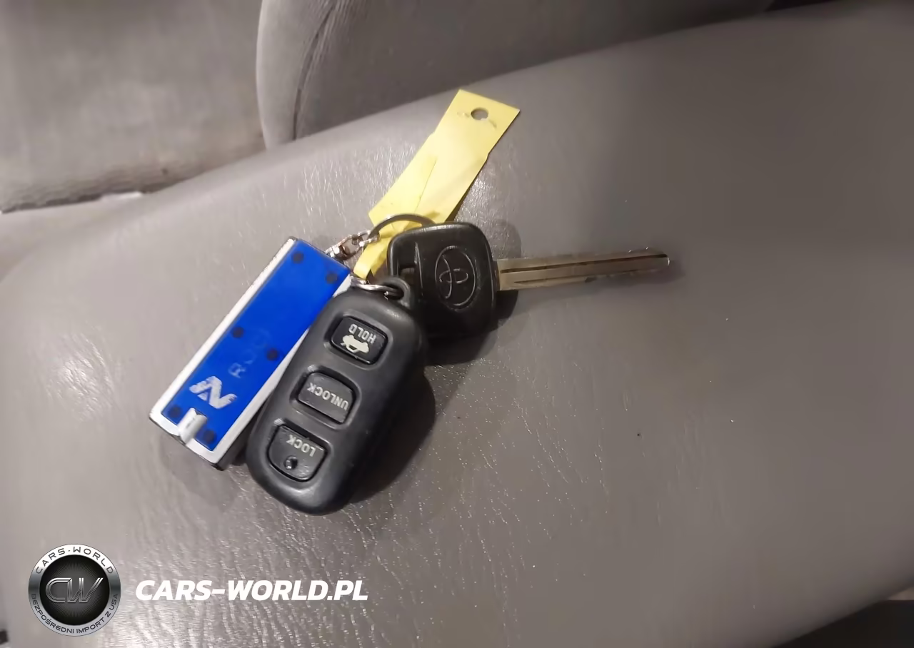 2005 Toyota Camry Le VIN:4T1BE32K05U018844 - 11