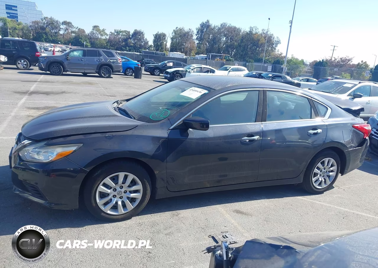 2017 Nissan Altima 2.5 S VIN:1N4AL3AP4HC473005 - 14