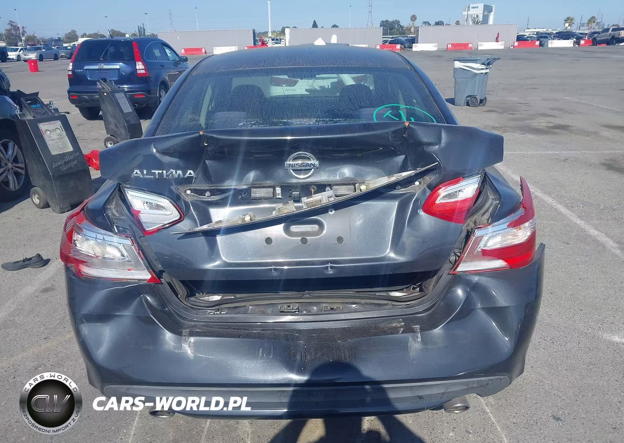 2017 Nissan Altima 2.5 S VIN:1N4AL3AP4HC473005 - 16