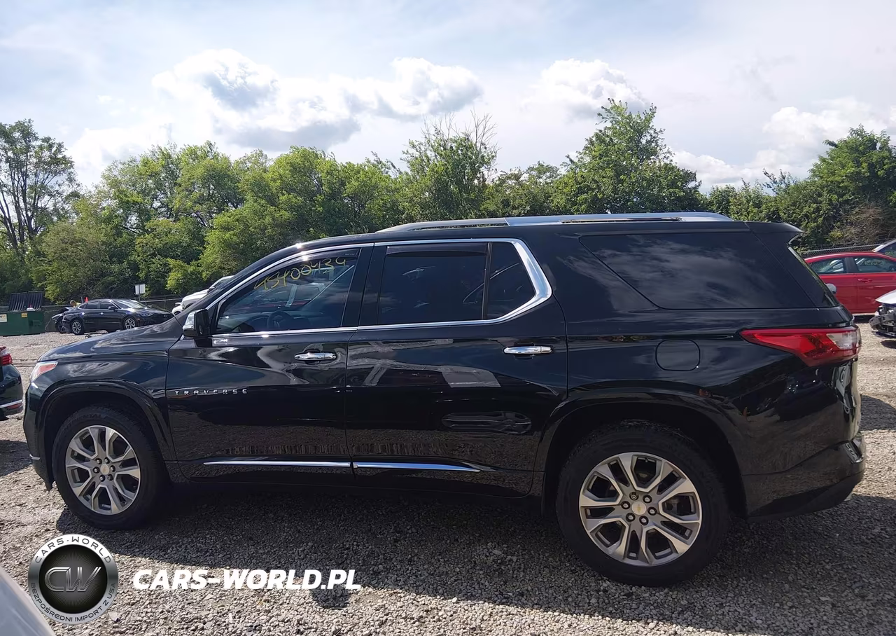 2018 Chevrolet Traverse Premier VIN:1GNERKKW2JJ284372 - 14