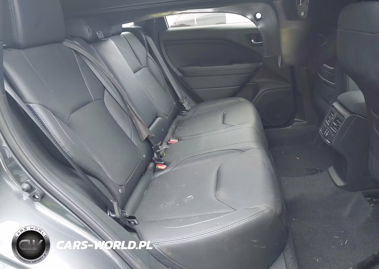 2025 Subaru Forester Limited VIN:JF2SLDRC8SH617933 - 8