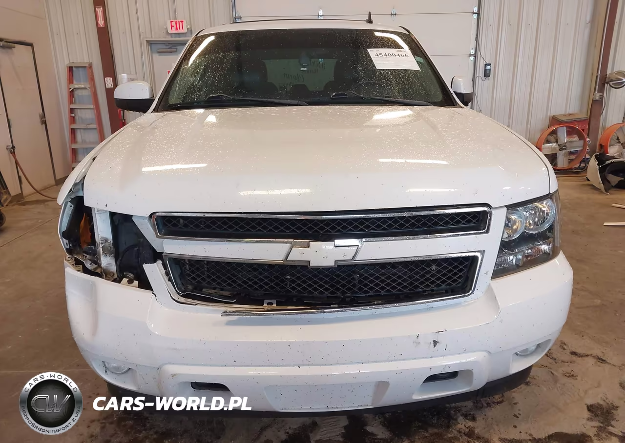 2011 Chevrolet Tahoe Lt VIN:1GNSKBE00BR360365 - 12
