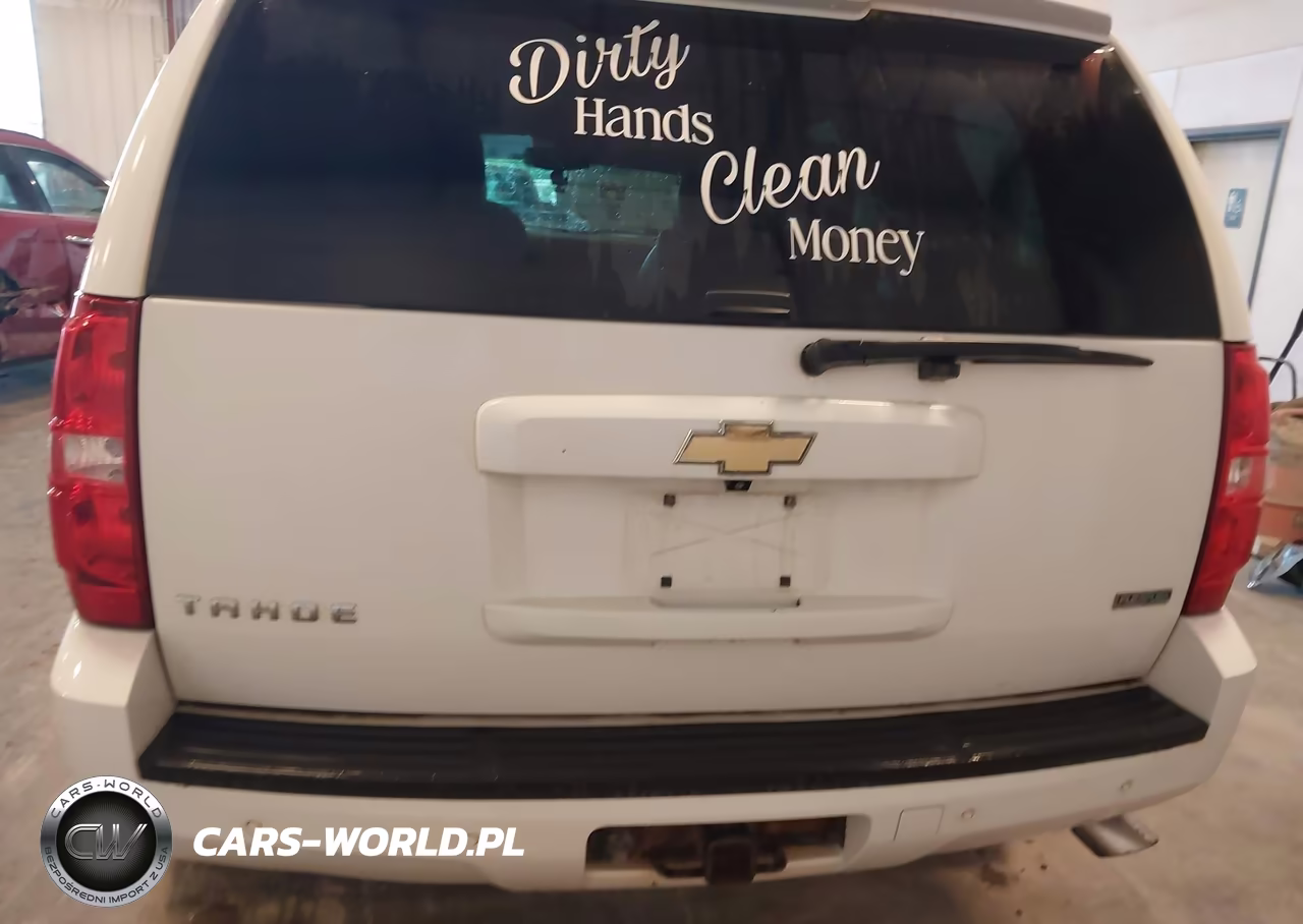 2011 Chevrolet Tahoe Lt VIN:1GNSKBE00BR360365 - 16