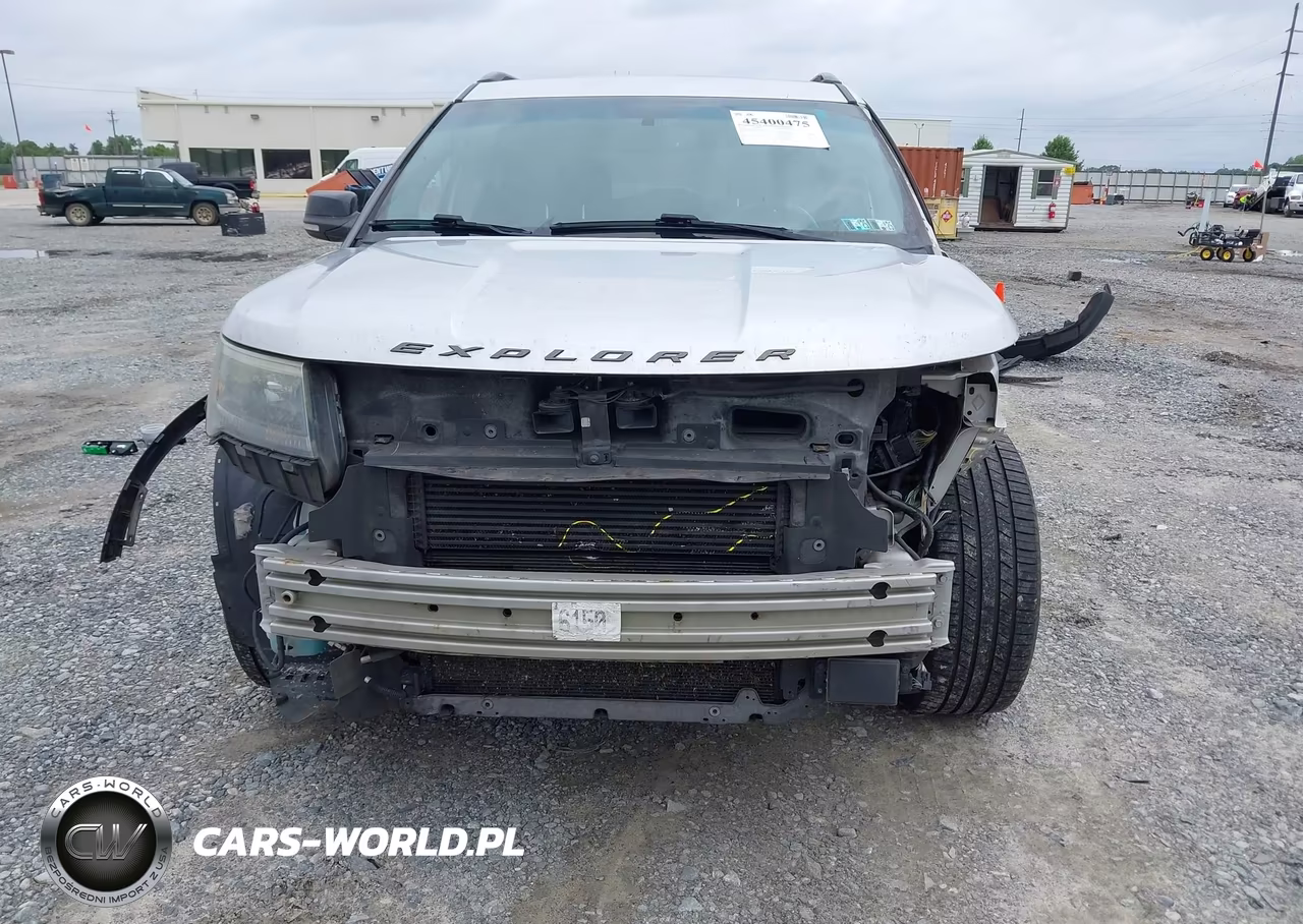 2016 Ford Explorer Sport VIN:1FM5K8GT2GGD09139 - 12