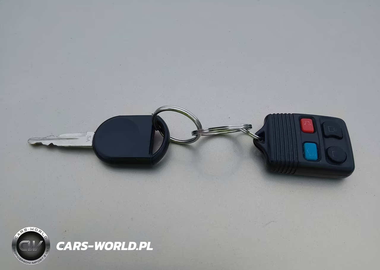 2008 Ford Focus Se-Ses VIN:1FAHP33N88W217611 - 11