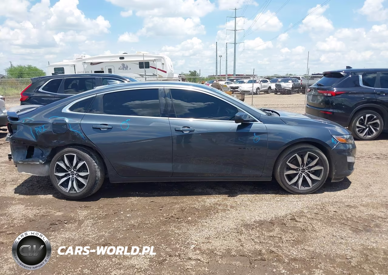 2021 Chevrolet Malibu Fwd Rs VIN:1G1ZG5ST6MF052414 - 13