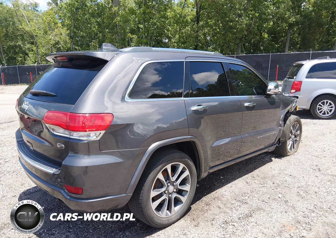 2017 Jeep Grand Cherokee Overland 4X2 VIN:1C4RJECG9HC903347 - 4