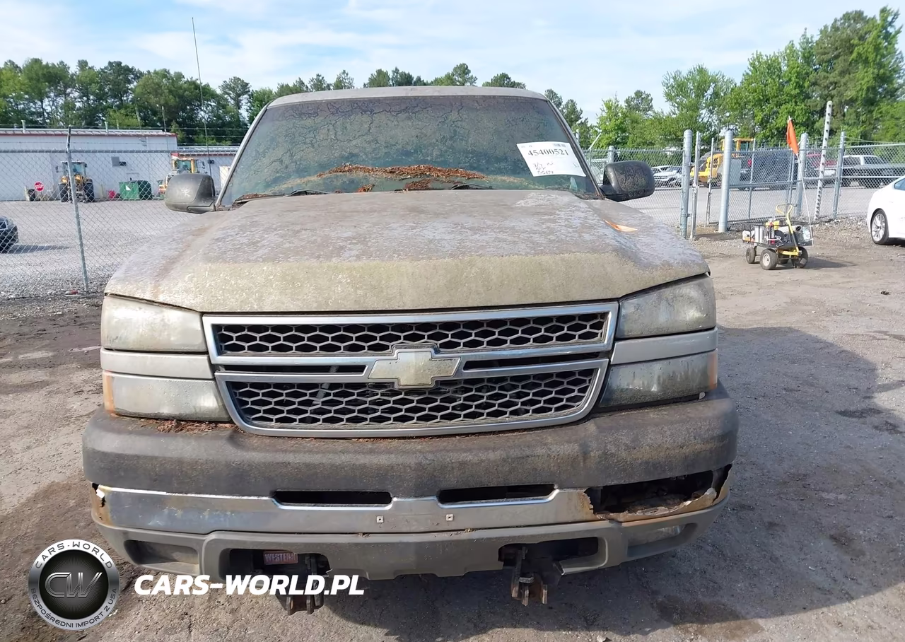 2005 Chevrolet Silverado 2500Hd Ls VIN:1GCHK29U15E217694 - 12