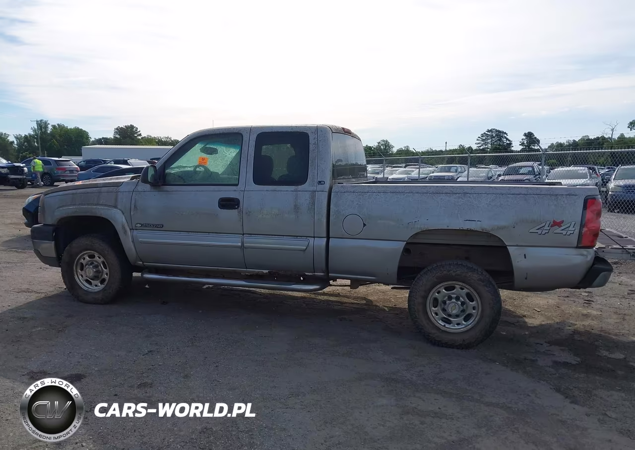 2005 Chevrolet Silverado 2500Hd Ls VIN:1GCHK29U15E217694 - 14