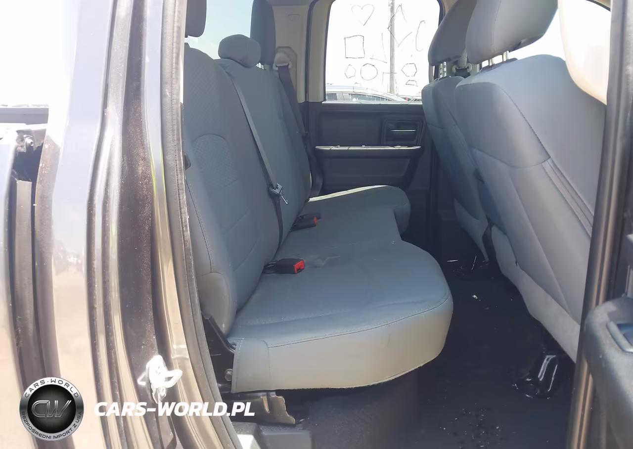 2019 Ram 1500 Classic Tradesman 4X2 6'4 Box VIN:1C6RR6FT3KS745955 - 8