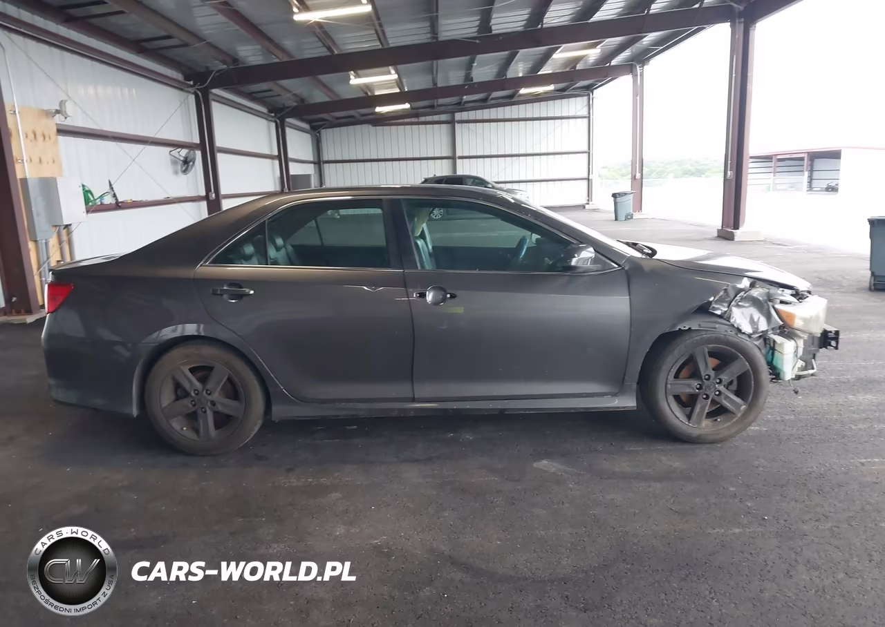 2014 Toyota Camry Se VIN:4T1BF1FK8EU318188 - 14