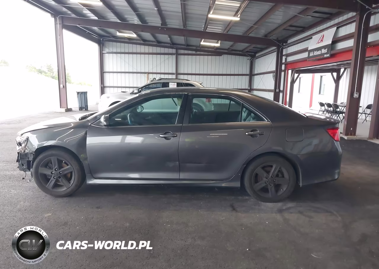 2014 Toyota Camry Se VIN:4T1BF1FK8EU318188 - 15