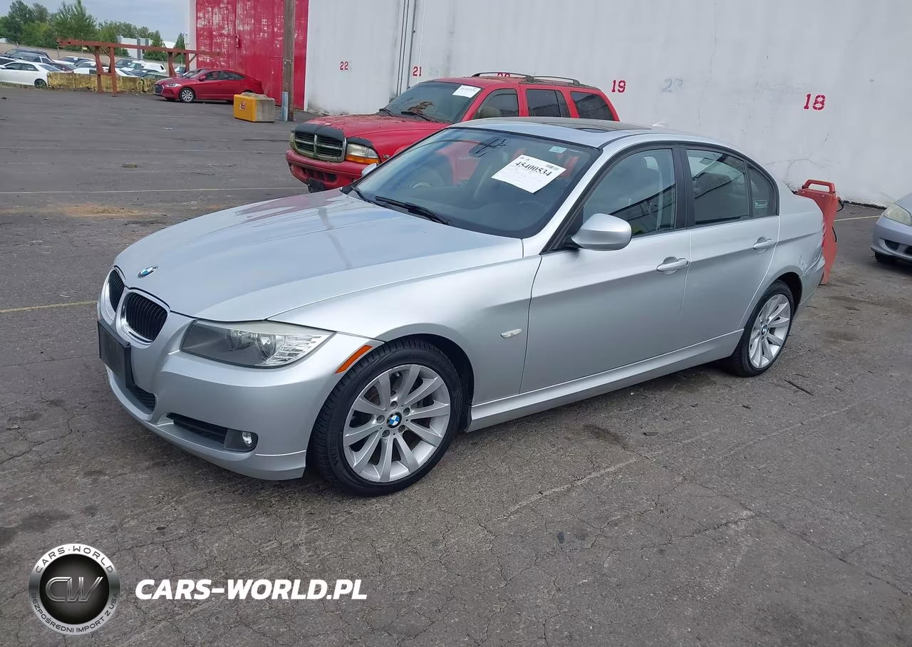 2011 BMW 328I VIN:WBAPH5C5XBA441043 - 2