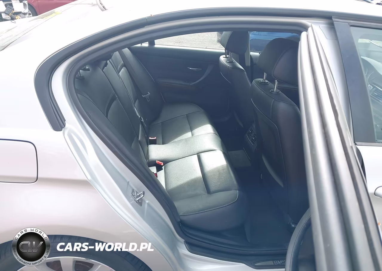 2011 BMW 328I VIN:WBAPH5C5XBA441043 - 8