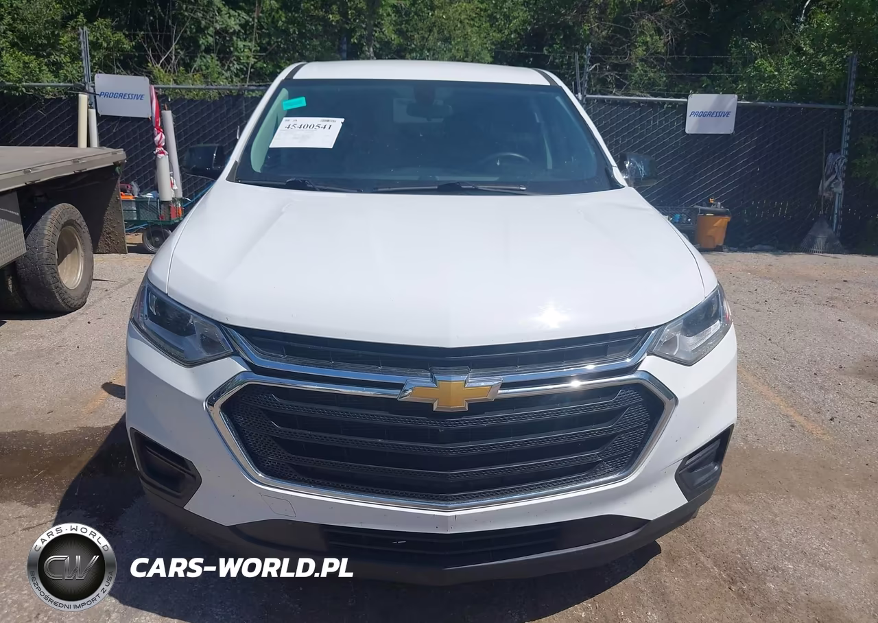 2020 Chevrolet Traverse Fwd Ls VIN:1GNERFKW1LJ279352 - 12
