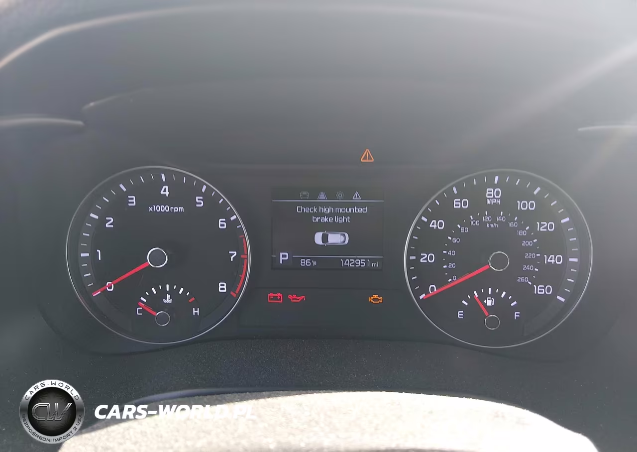 2019 Kia Forte Lxs VIN:3KPF24AD0KE013418 - 7