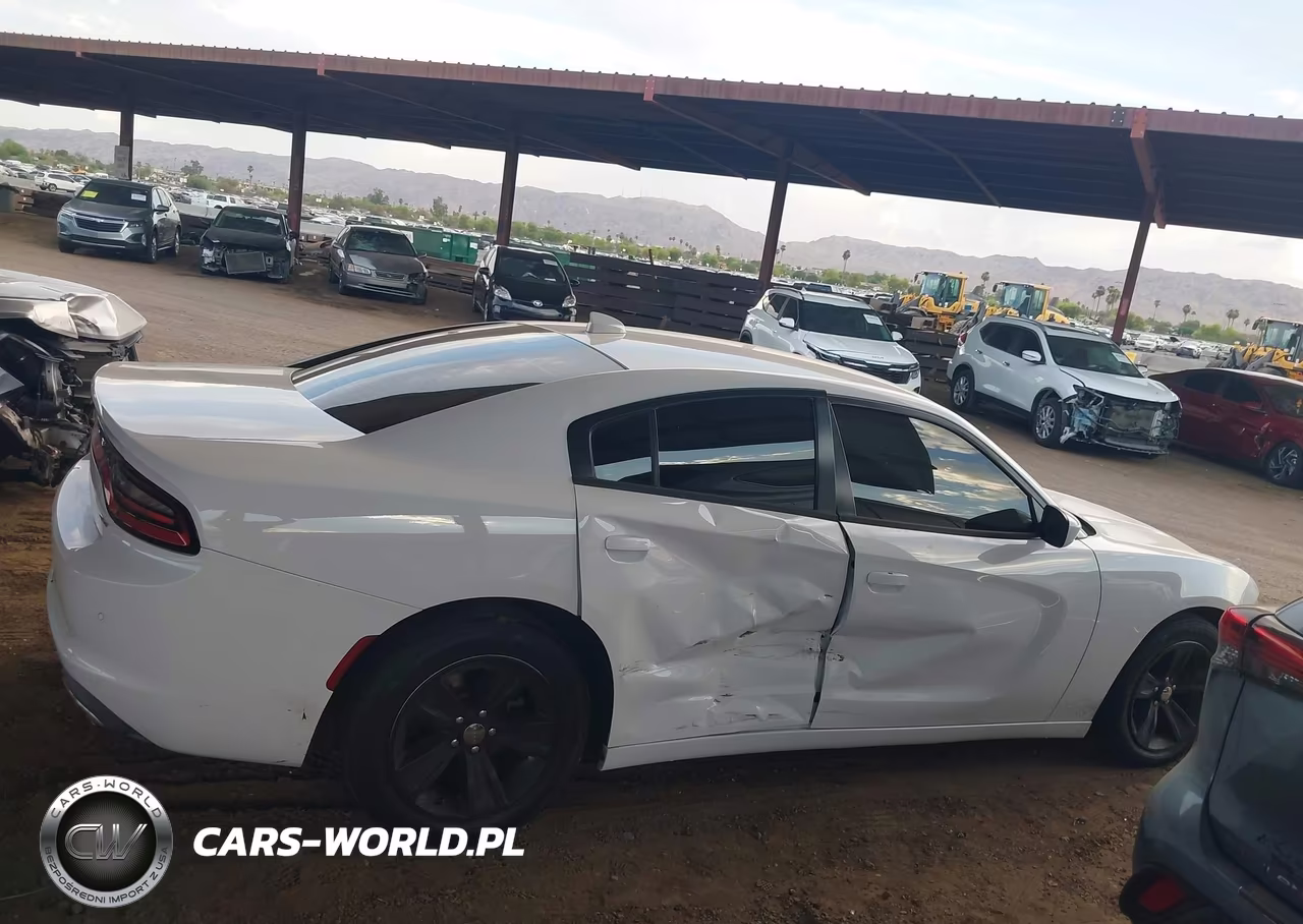 2018 Dodge Charger Sxt Plus Rwd VIN:2C3CDXHG2JH125434 - 14