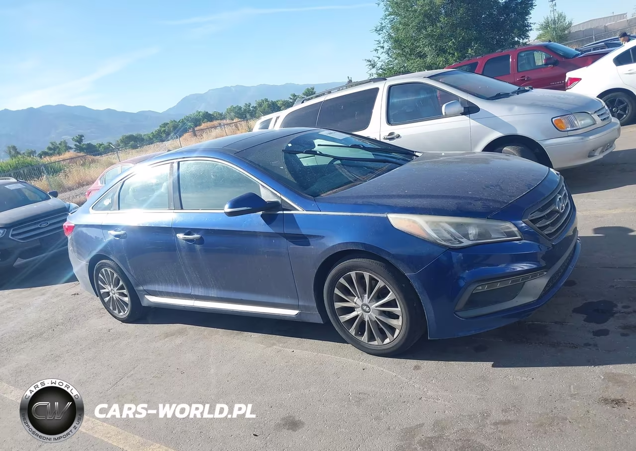 2015 Hyundai Sonata Limited VIN:5NPE34AF1FH105780 - 13
