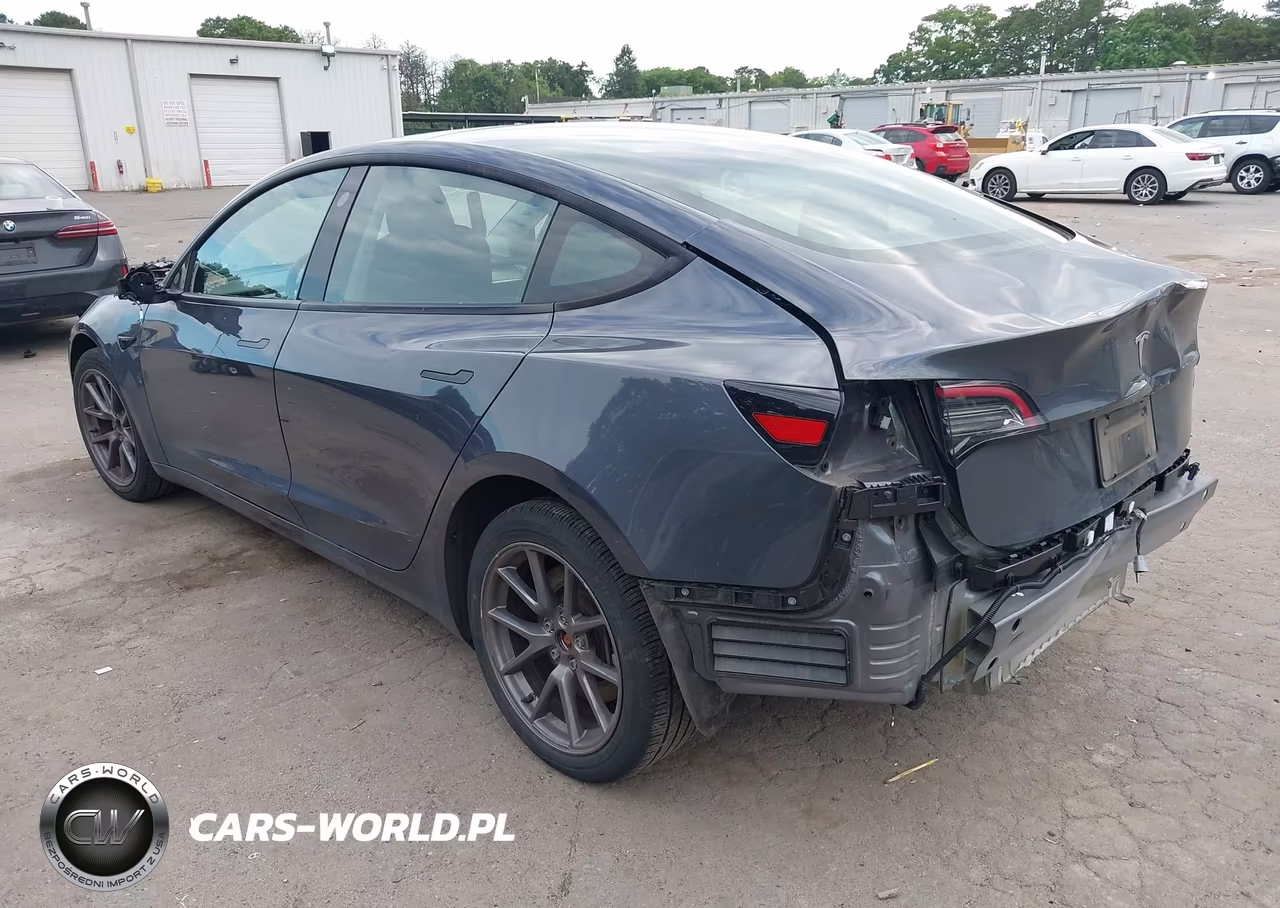 2023 Tesla Model 3 Rear-Wheel Drive VIN:5YJ3E1EA7PF613248 - 3